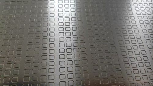 Ultime soluzioni aziendali su Foxconn collabora con Xinhaisen per introdurre la tecnologia di incisione senza connessione