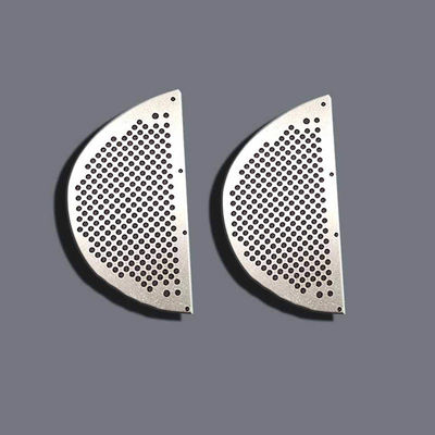 Un buon prezzo. Advanced Etched Automotive Speaker Protection Grill Micro-Perforated Acoustic-Optimized Design in linea
