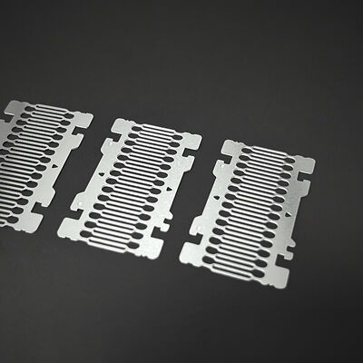 Un buon prezzo. Custom Etched Ultra Thin Stainless Steel Razor Blades With Advanced Photo Chemical Etching Tech in linea
