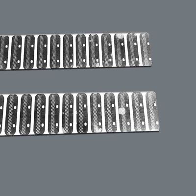 Un buon prezzo. 0.03mm Micro foro metallo in acciaio inossidabile grille altoparlante metallo per telefoni cellulari in linea