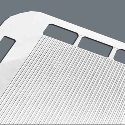 Foto parti incise in alluminio - tolleranza di 0,01 mm per elettronica e aerospaziale