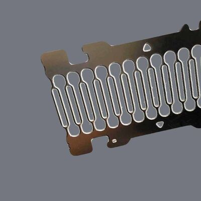 Un buon prezzo. Lame incise in metallo personalizzate per rasoi elettrici con prestazioni costanti e confortevoli in linea